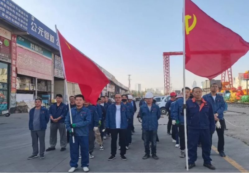 政企協(xié)作同抓共管 構(gòu)建和諧安全園區(qū)——配送公司黨工團(tuán)聯(lián)合北區(qū)城管開(kāi)展環(huán)境整治主題活動(dòng)